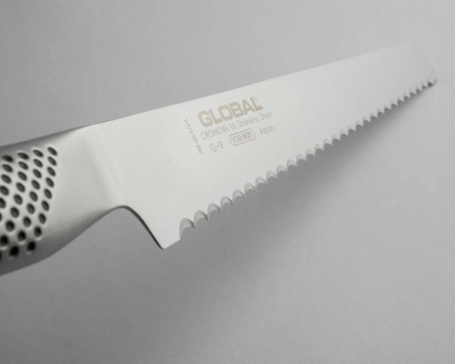 Brödkniv 22 cm